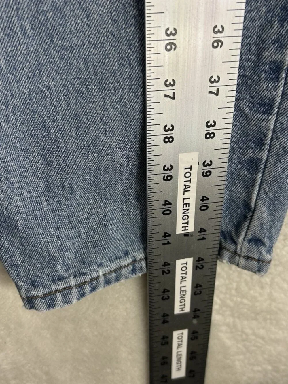 Vintage Levis 550 Jeans Mens Tag-36x36 Blue Denim Relaxed‎ USA Made “READ”